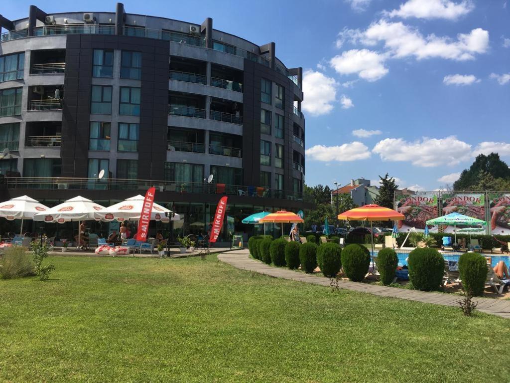 Apartment Sunny Beach Plaza 100 M Sea Eksteriør bilde